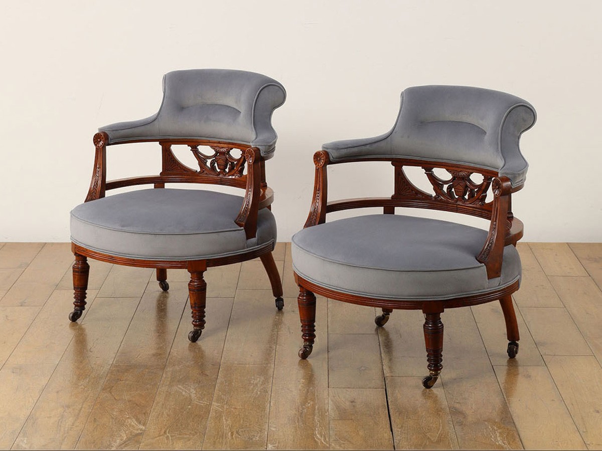 Real Antique
Edwardian Salon Chair