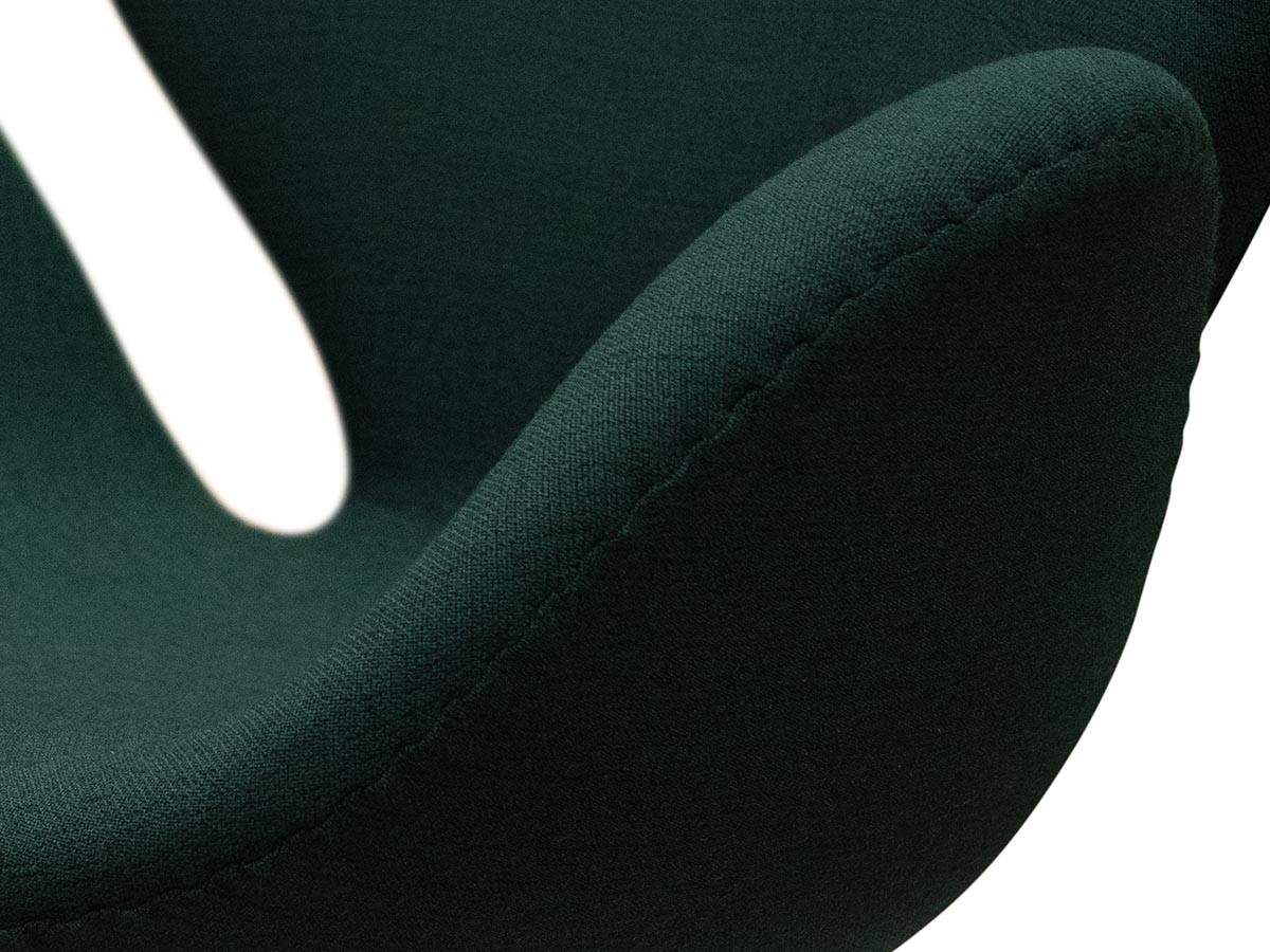 FRITZ HANSEN Right Now Delivery
SWAN / フリッツ・ハンセン スワンチェア 3320（クリスチャンハウン 1161 ダークグリーン） （チェア・椅子 > ラウンジチェア） 13