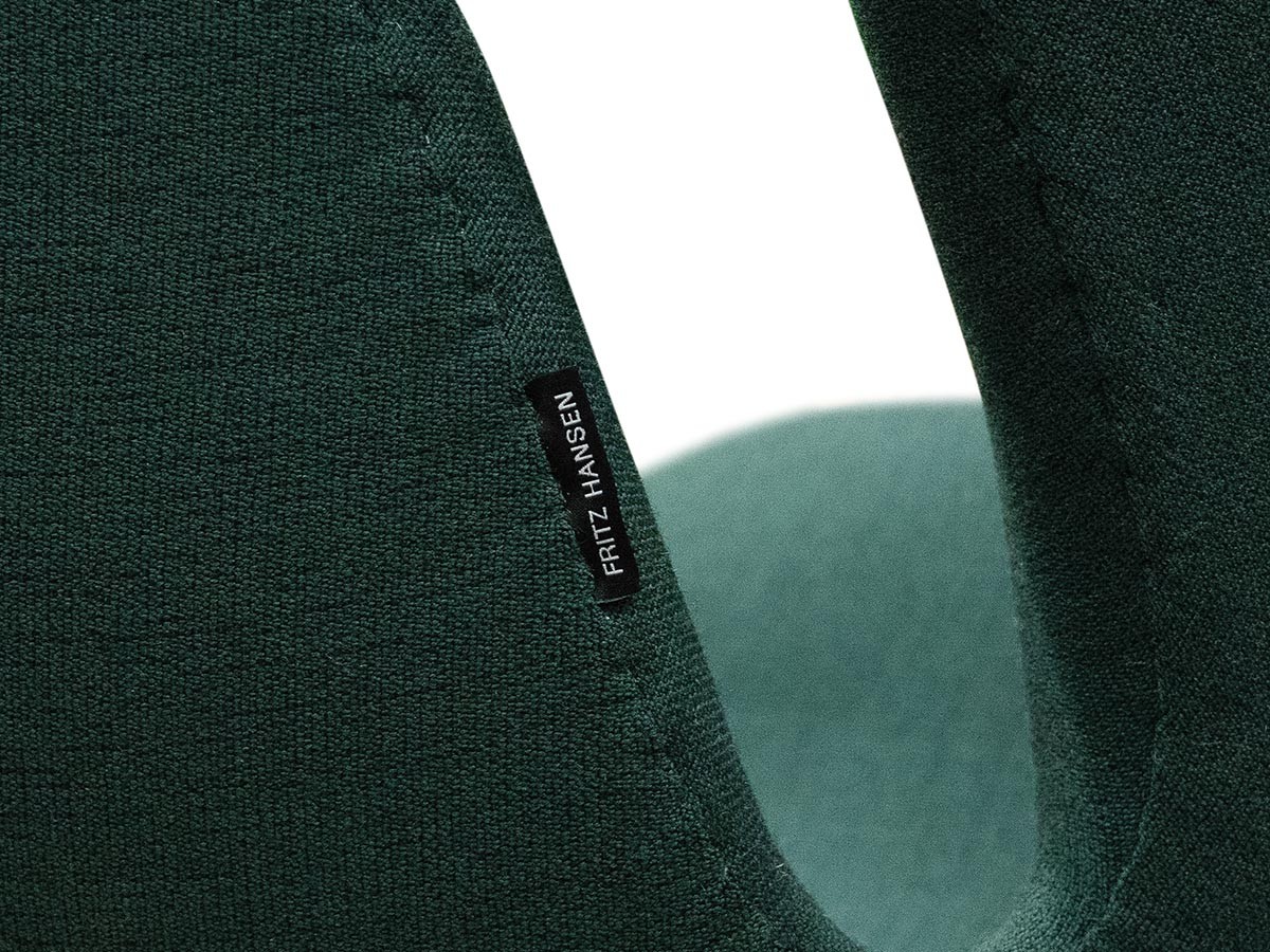 FRITZ HANSEN Right Now Delivery
SWAN / フリッツ・ハンセン スワンチェア 3320（クリスチャンハウン 1161 ダークグリーン） （チェア・椅子 > ラウンジチェア） 17