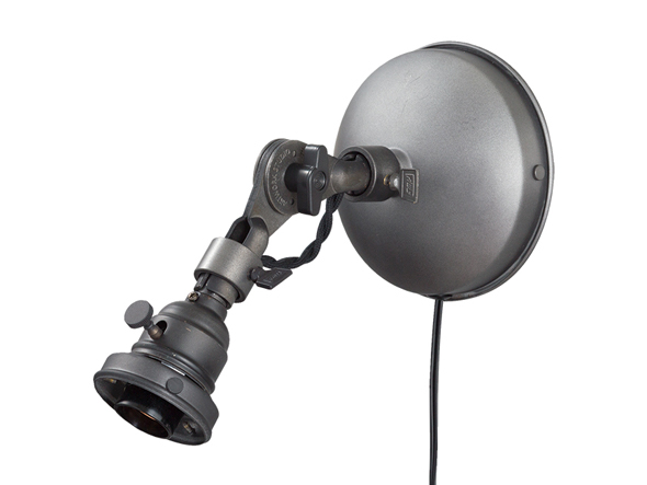 CUSTOM SERIES
Engineer Wall Lamp S × Petit Steel / カスタムシリーズ
エンジニアウォールランプS × スチール（プチ） （ライト・照明 > ブラケットライト・壁掛け照明） 3
