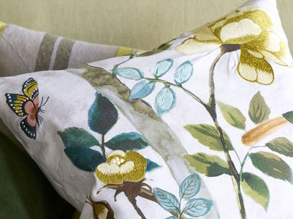 DESIGNERS GUILD Papillon Chinois Cushion / デザイナーズ