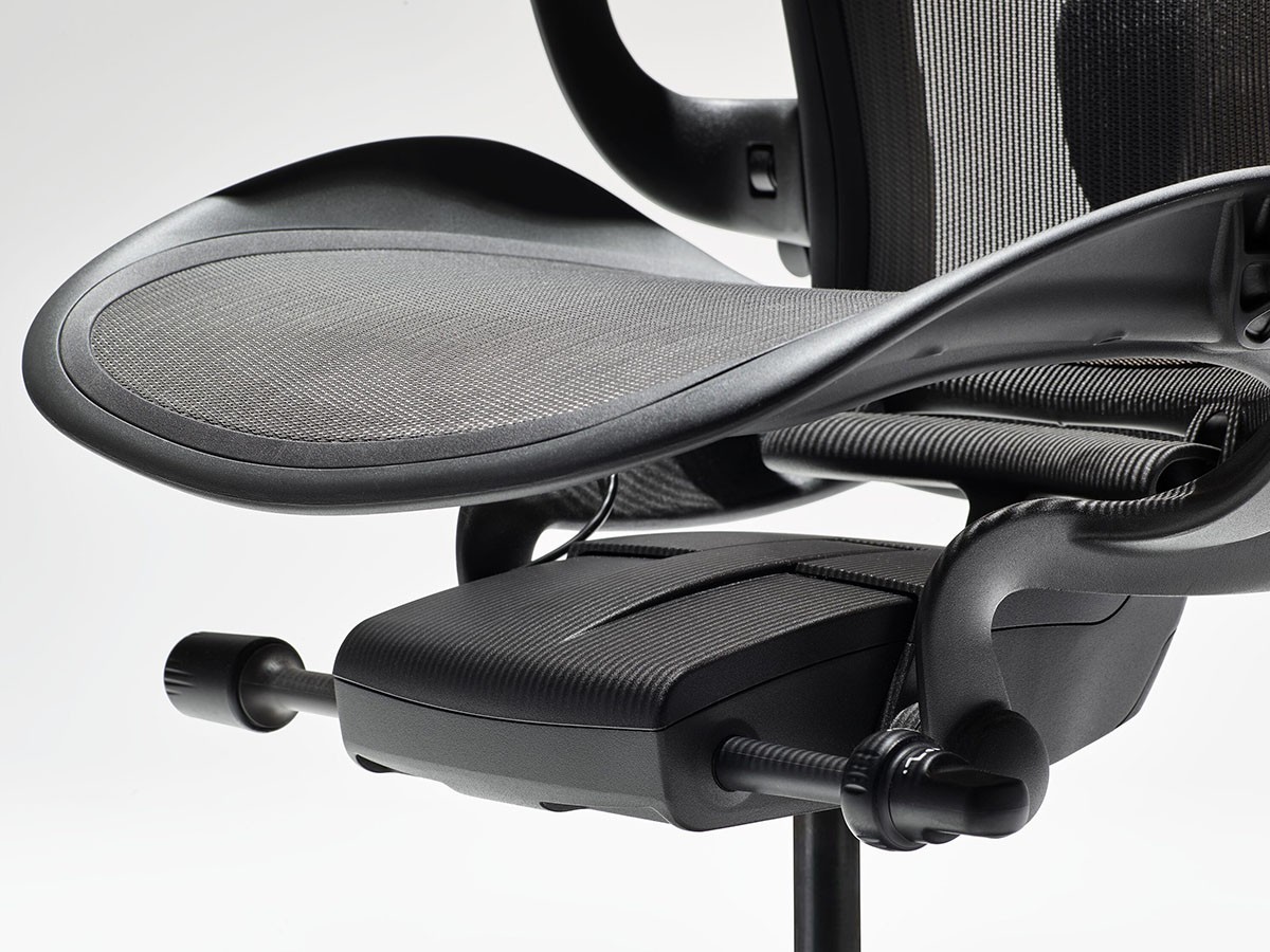 Herman Miller Aeron Chair Remastered / ハーマンミラー アーロン