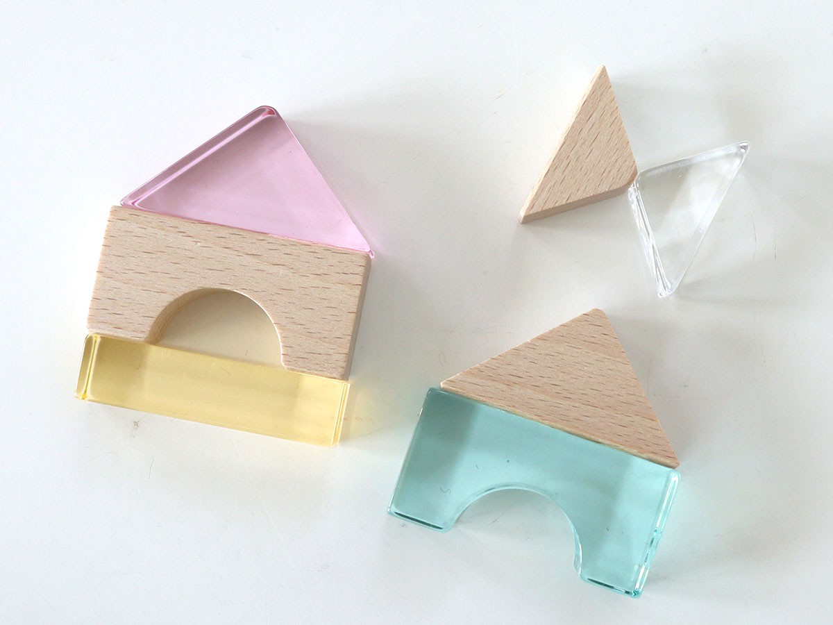 Lumiere Cubes Feerie / ルミエール キューブ フェリ
アクリル＆木の積み木 26ピース （キッズ家具・ベビー用品 > おもちゃ・玩具） 8