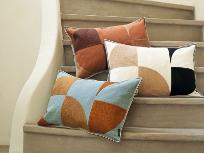 ラフィア　ラグジュアリー　椰子　ココナッツ　ボタン　ナチュラル　クッション CASAMANCE Coconut Cushion / カサマンス ココナッツ クッション 60