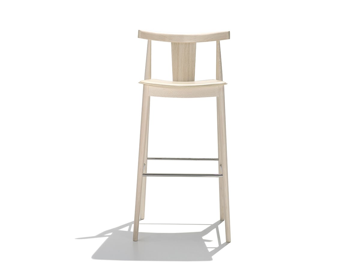 Andreu World Smile
Barstool with Upholstered Seat / アンドリュー・ワールド スマイル BQ0338
バースツール ボードウッドバック 張座 （チェア・椅子 > カウンターチェア・バーチェア） 2