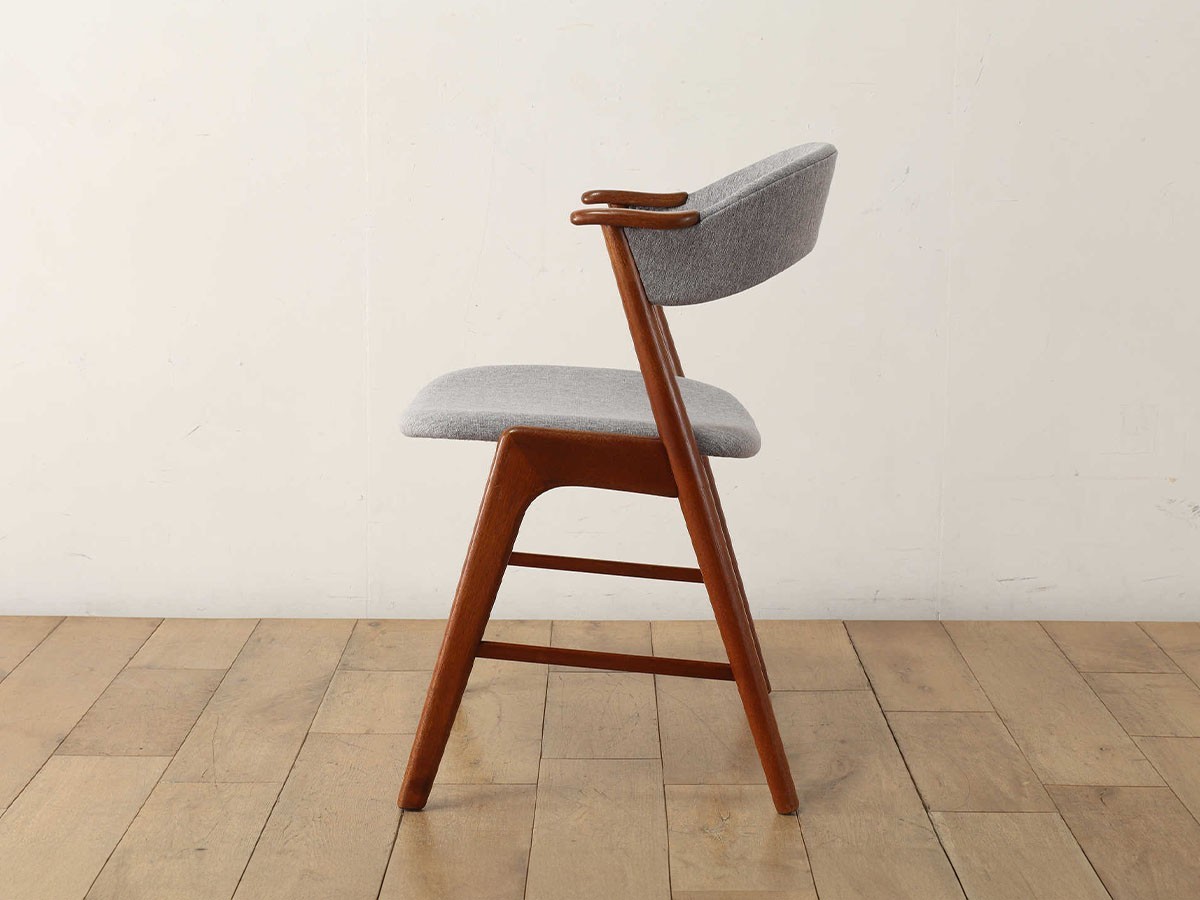 Lloyd's Antiques Real Antique Kai Kristiansen Nail Chair Model.32
