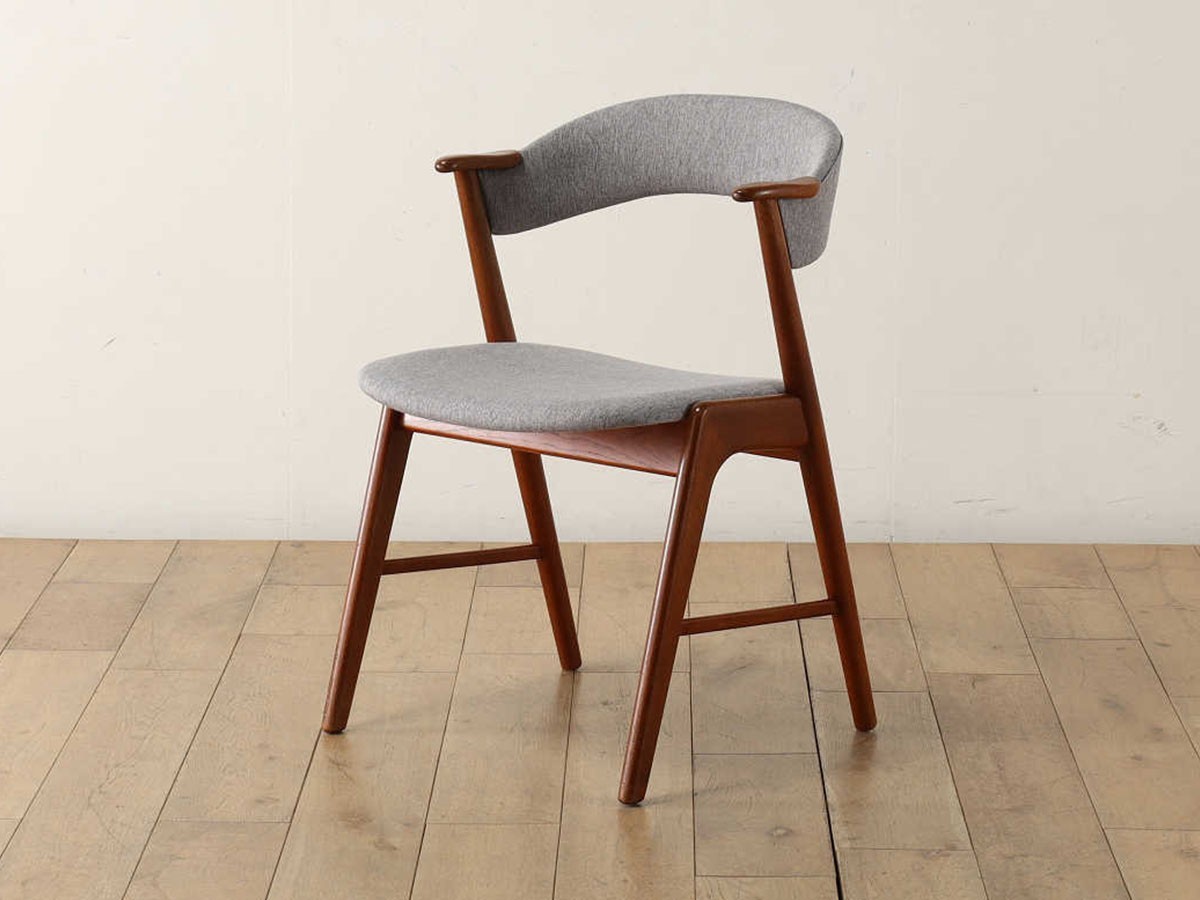 Lloyd's Antiques Real Antique Kai Kristiansen Nail Chair Model.32