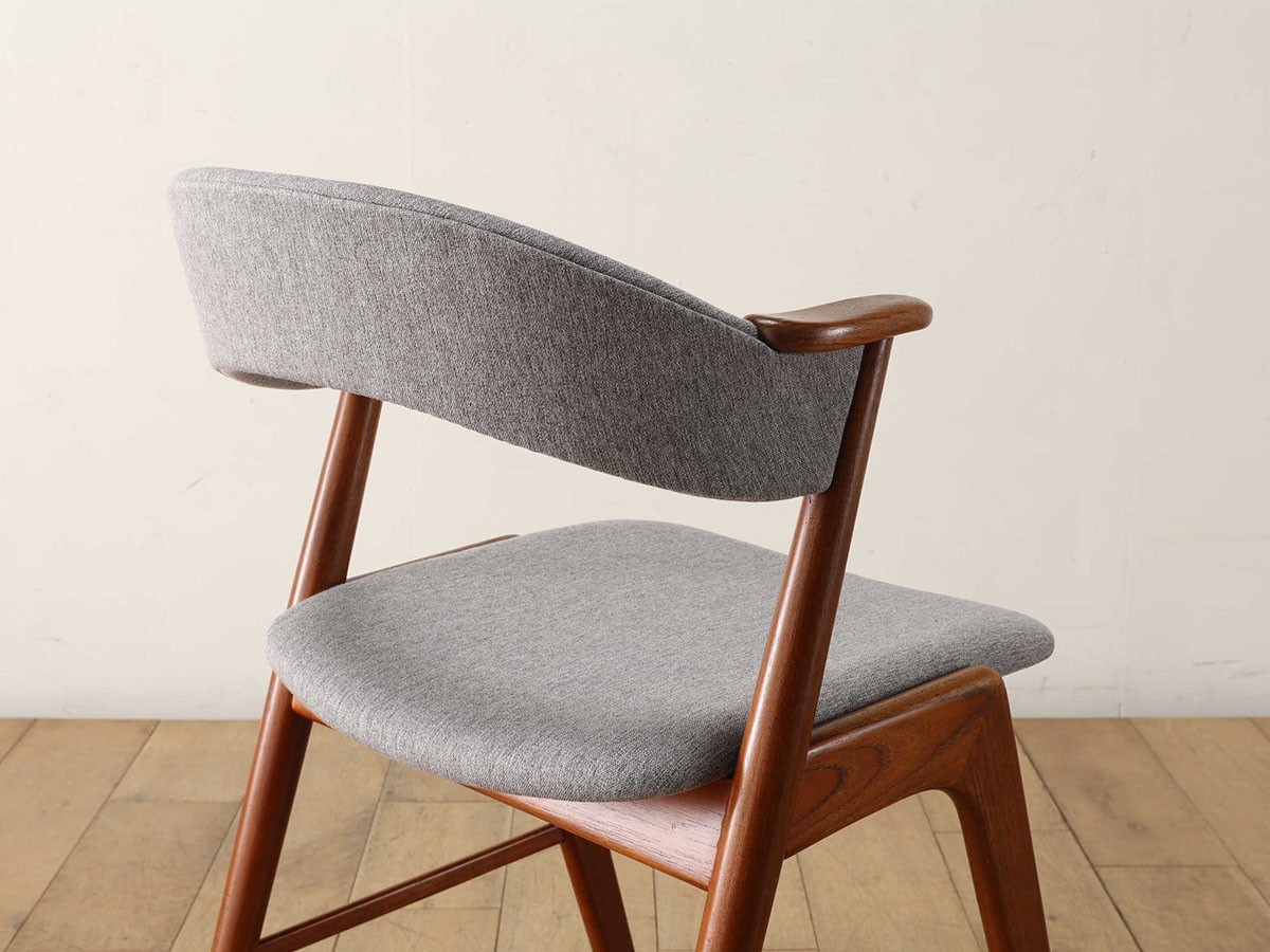 Lloyd's Antiques Real Antique Kai Kristiansen Nail Chair Model.32