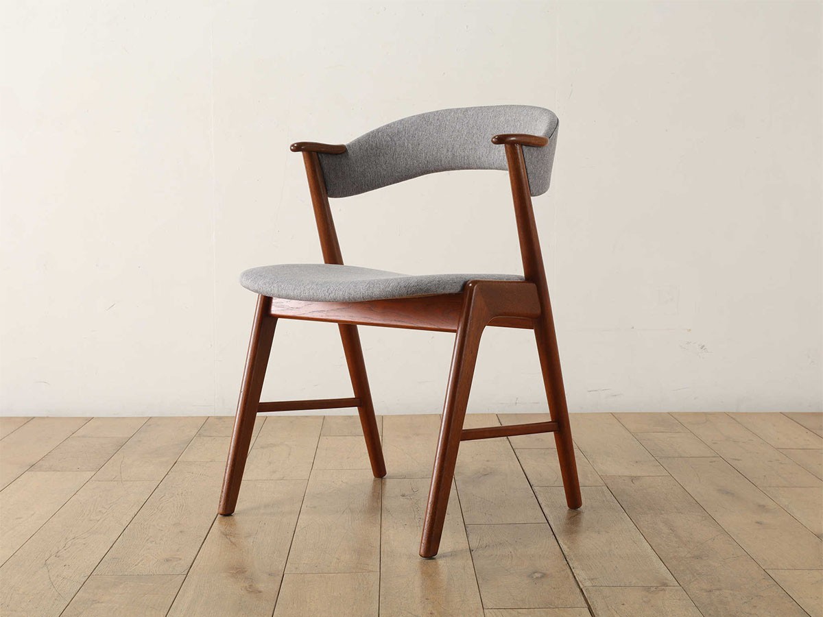 Lloyd's Antiques Real Antique Kai Kristiansen Nail Chair Model.32