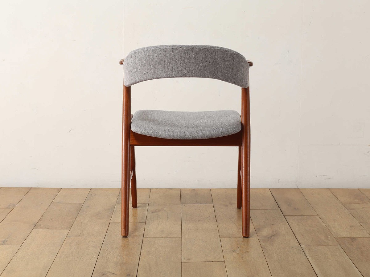 Lloyd's Antiques Real Antique Kai Kristiansen Nail Chair Model.32
