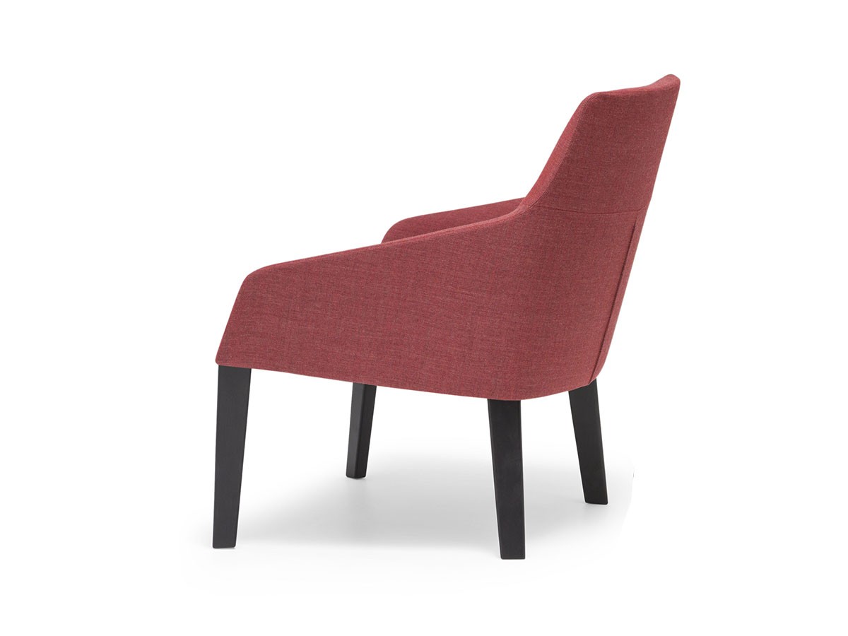 Andreu World Alya
Low Back Lounge Chair / アンドリュー・ワールド アリヤ BU1525
ローバック ラウンジチェア 木脚 （チェア・椅子 > ラウンジチェア） 5