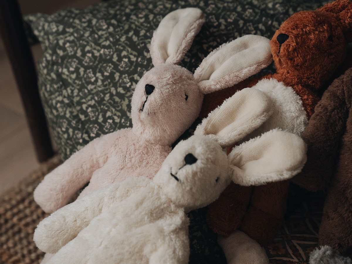 SENGER Naturwelt Floppy Animal Sakura Rabbit / ゼンガーナチュ