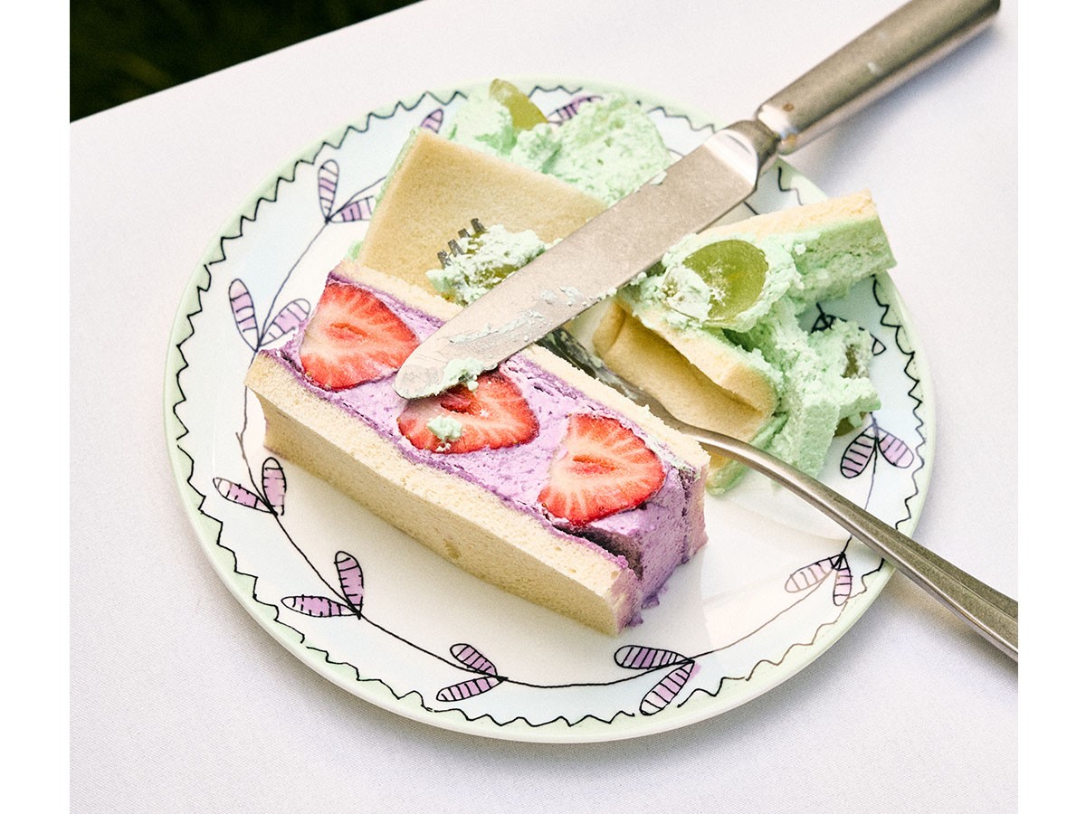 MIDNIGHT FLOWERS by MARNI
Breakfast Plate Blossom Milk / ミッドナイトフラワーズ バイ マルニ
ブレックファーストプレート ブロッサムミルク 20cm （食器・テーブルウェア > 皿・プレート） 9
