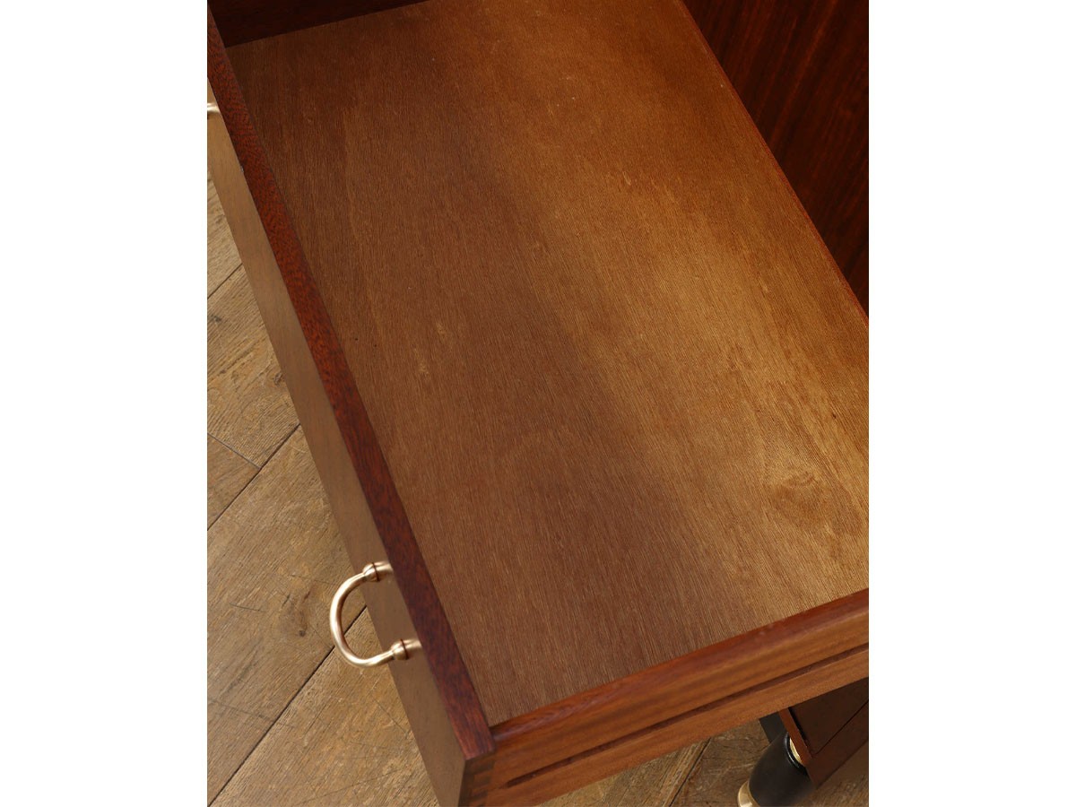 Lloyd's Antiques Real Antique
G-Plan Chest Of Drawers / ロイズ・アンティークス 英国アンティーク家具
ジープラン チェスト （収納家具 > チェスト・箪笥） 17