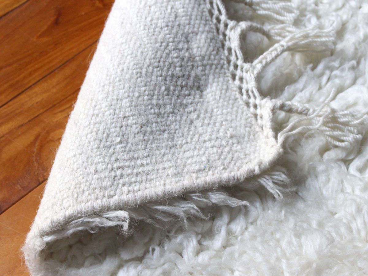 NZ wool rug white 8