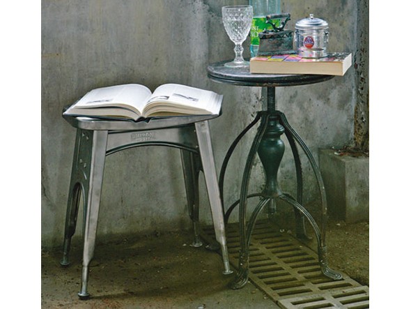 DULTON KITCHEN STOOL / ダルトン キッチン スツール（ガルバナイズド）
Model 112-281 （チェア・椅子 > スツール） 2