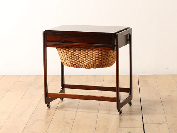 Lloyd's Antiques Real Antique 
Sewing Table / ロイズ・アンティークス デンマークアンティーク家具
ソーイングテーブル （テーブル > サイドテーブル） 1