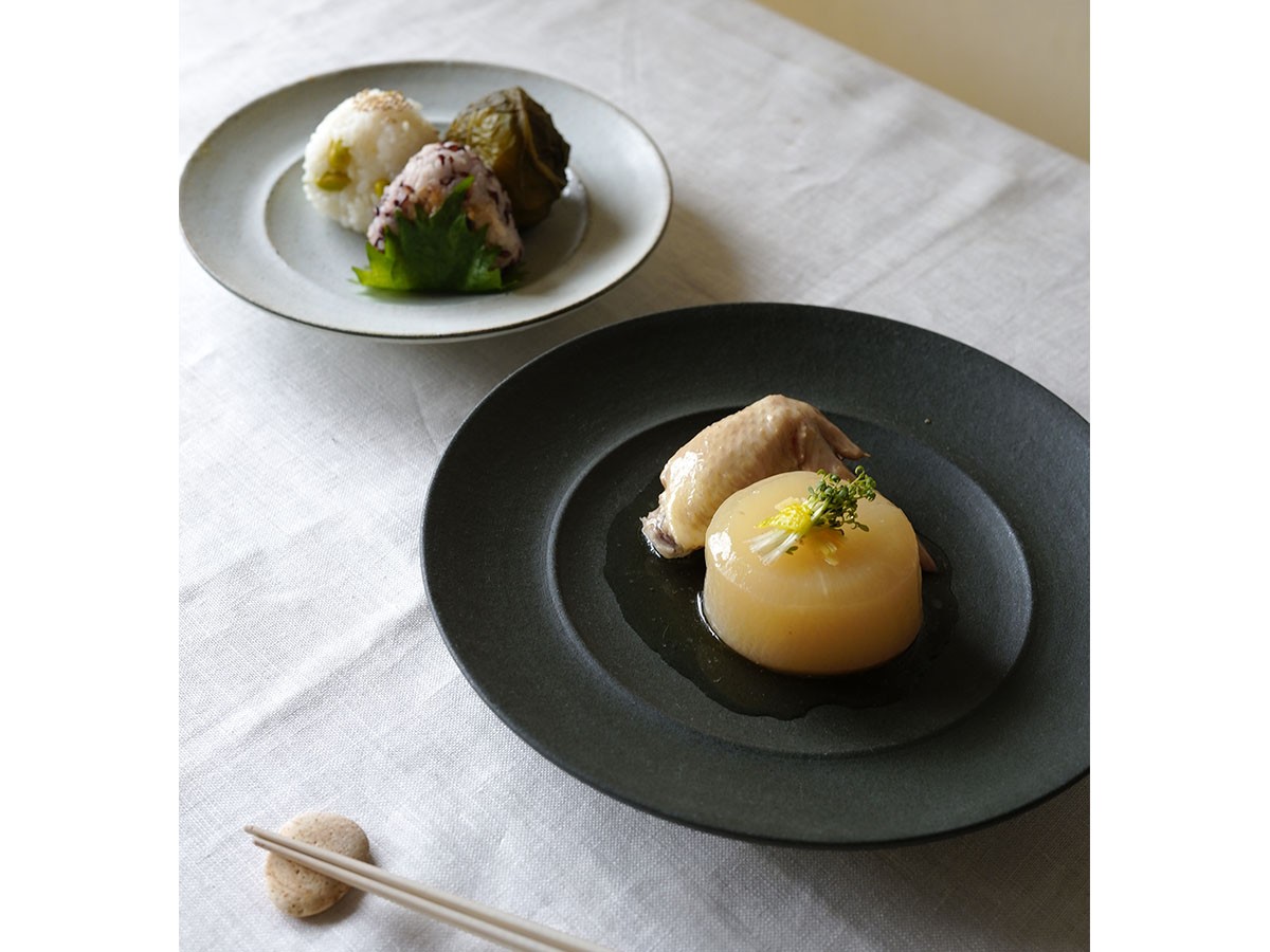 MISHIM POTTERY CREATION calm rim plate M / ミシンポタリークリエイション カーム リムプレート M（ネロ） （食器・テーブルウェア > 皿・プレート） 7