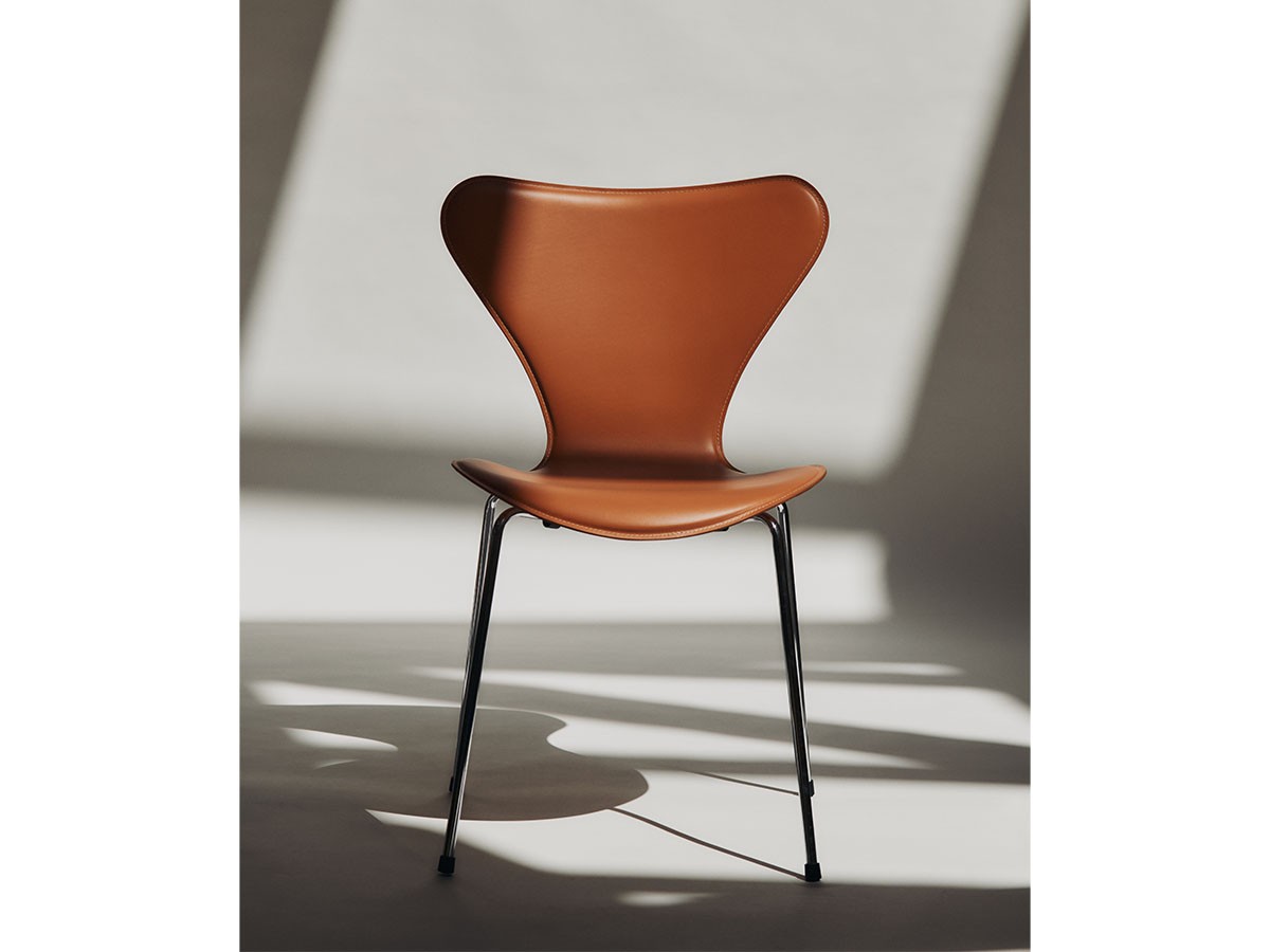FRITZ HANSEN SERIES 7 TAILORED / フリッツ・ハンセン セブンチェア テーラード 3107T (チェア・椅子 > ダイニングチェア) 1