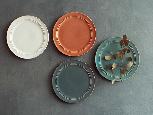 MISHIM POTTERY CREATION StiLL round plate S / ミシンポタリークリエイション スティル ラウンドプレート S（藍墨茶） （食器・テーブルウェア > 皿・プレート） 25