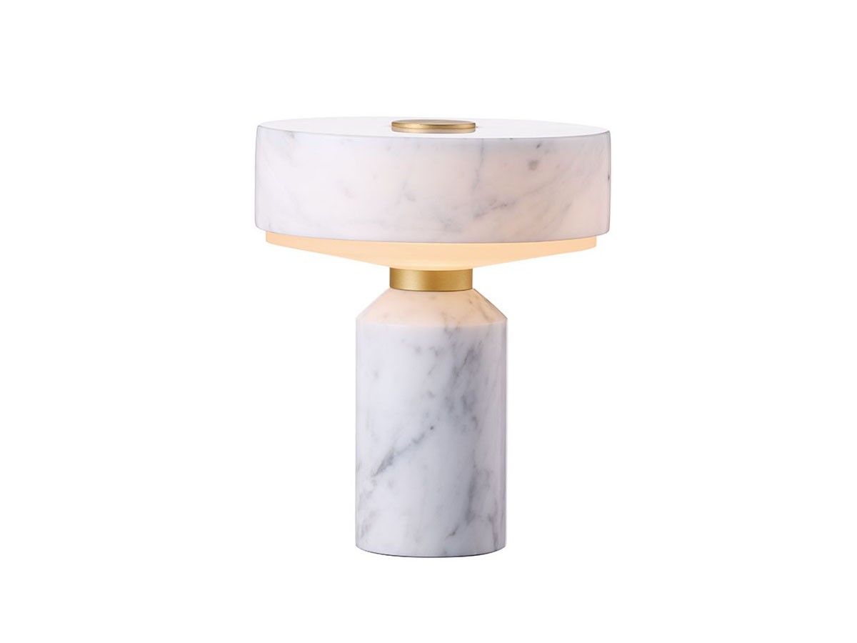 FLYMEe Parlor Portable Lamp