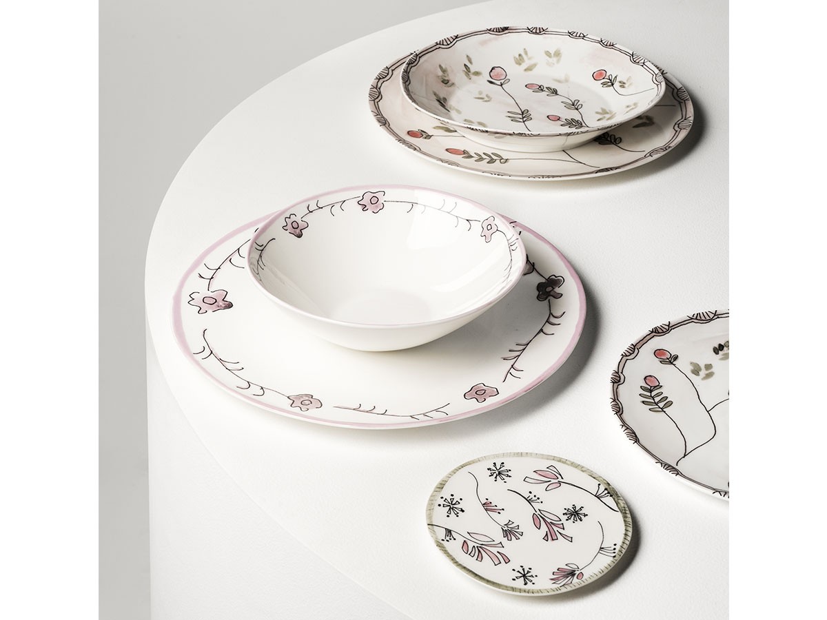 MIDNIGHT FLOWERS by MARNI
Dinner Plate Dark Viola / ミッドナイトフラワーズ バイ マルニ
ディナープレート ダークビオラ 28cm （食器・テーブルウェア > 皿・プレート） 4