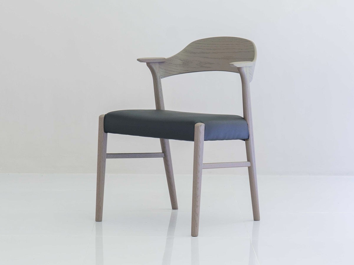 FLYMEe Vert PT NEO ARM CHAIR / フライミーヴェール ピーティーネオ
