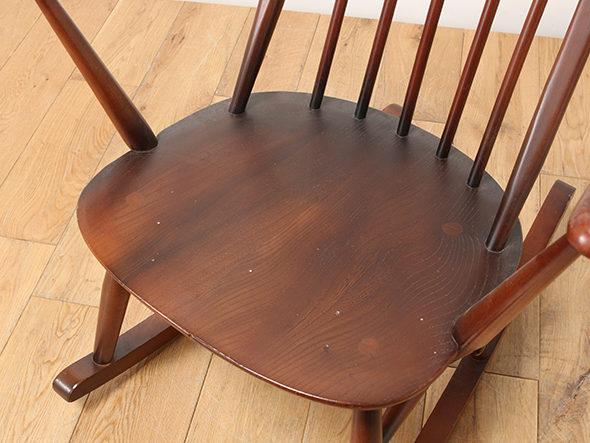 Lloyd's Antiques Real Antique
ercol Rocking Chair / ロイズ・アンティークス 英国アンティーク家具
アーコール ロッキングチェア （チェア・椅子 > ラウンジチェア） 9