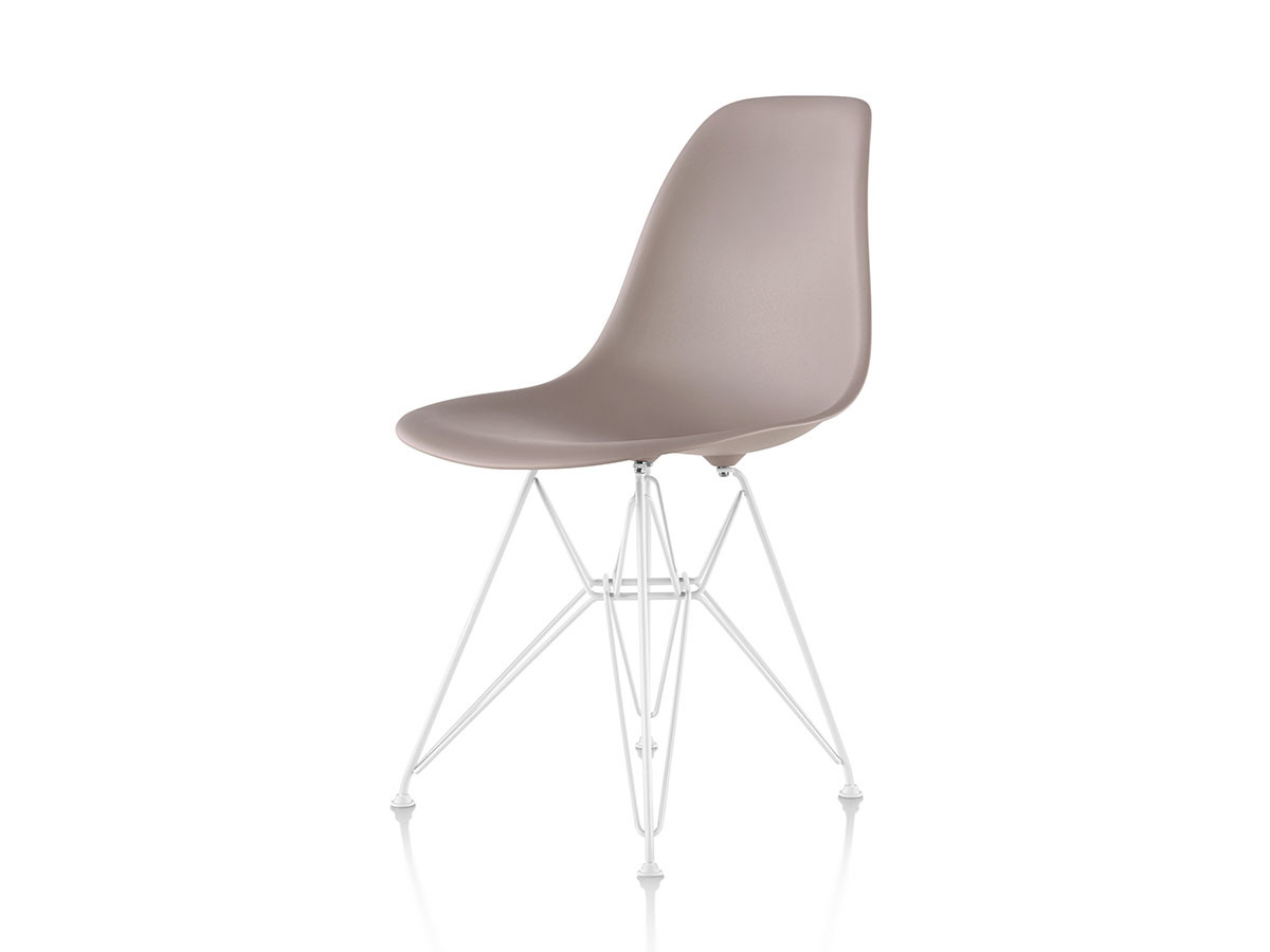 Eames Molded Plastic Side Shell Chair 22