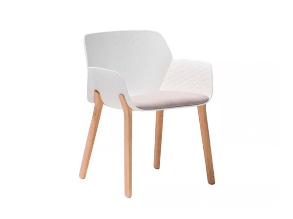 Andreu World Nuez Armchair
Upholstered Seat Pad / アンドリュー・ワールド ヌエス SO2770
アームチェア 木脚（シートパッド） （チェア・椅子 > ダイニングチェア） 1