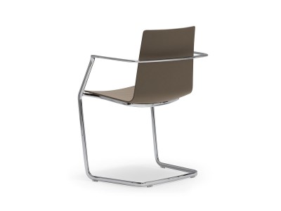 BISOU ハイバーシェルチェア　イタリア BISOU ハイバーシェルチェアイタリア