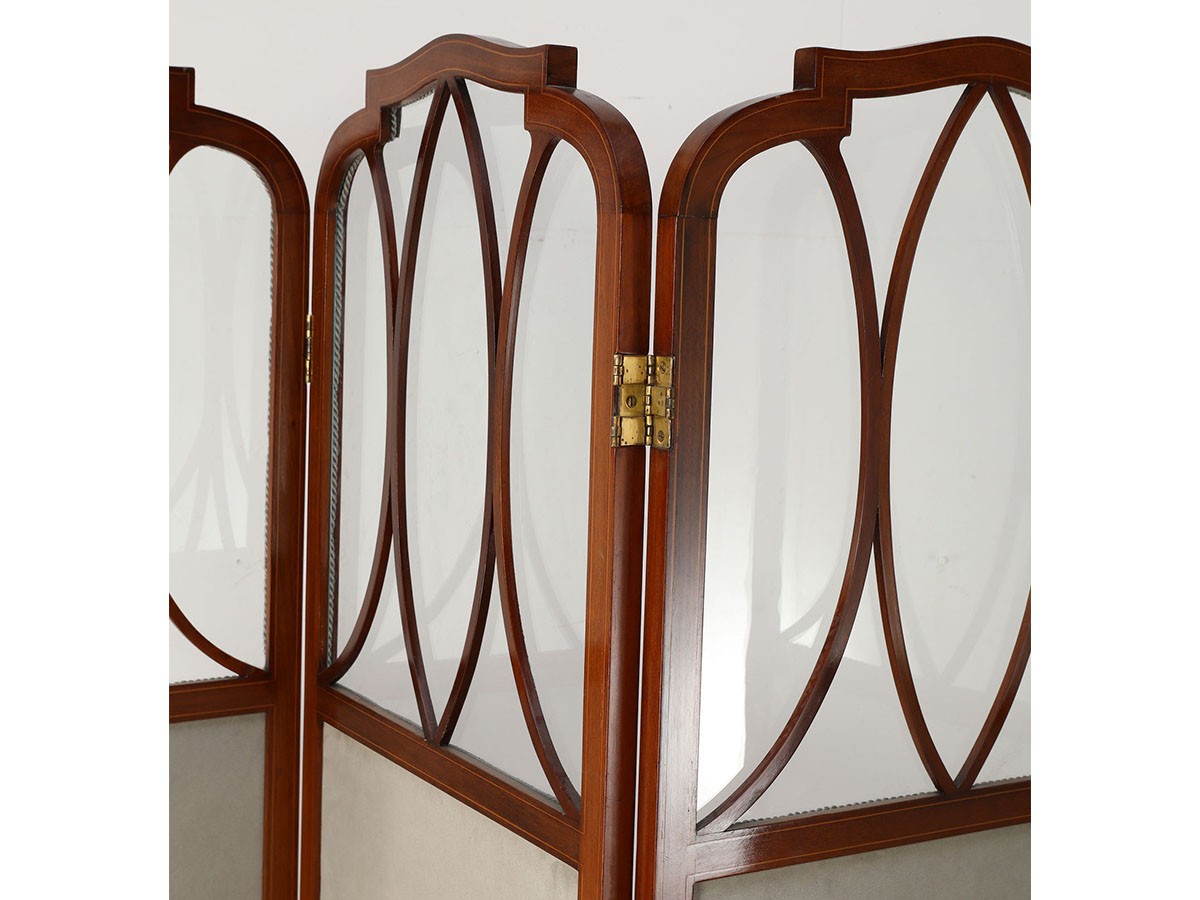 Lloyd's Antiques Real Antique
Victorian Screen / ロイズ・アンティークス 英国アンティーク家具
ヴィクトリアンスクリーン （その他家具 > パーテーション・スクリーン） 12