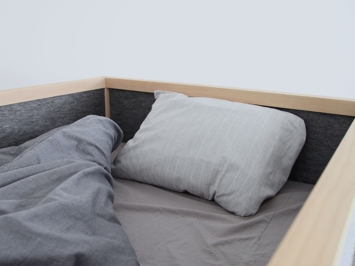 Bed + Bed Shelf 31