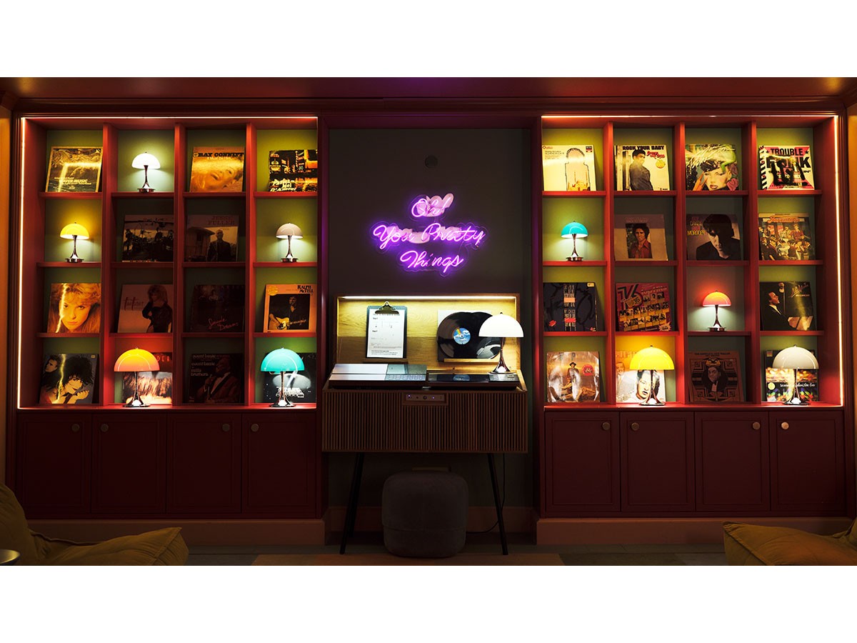 Louis Poulsen Panthella 250 Portable V3 / ルイスポールセン パンテラ 250 ポータブル V3（オパール・クローム） （ライト・照明 > テーブルランプ） 90