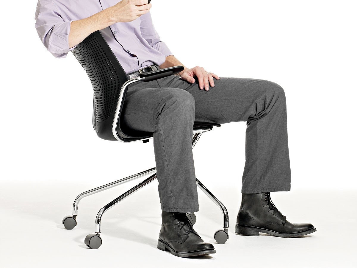 Knoll Office MultiGeneration Chair / ノルオフィス マルチジェネレーション チェア
ハイブリッドベース 固定肘 グライド脚 （チェア・椅子 > オフィスチェア・デスクチェア） 23