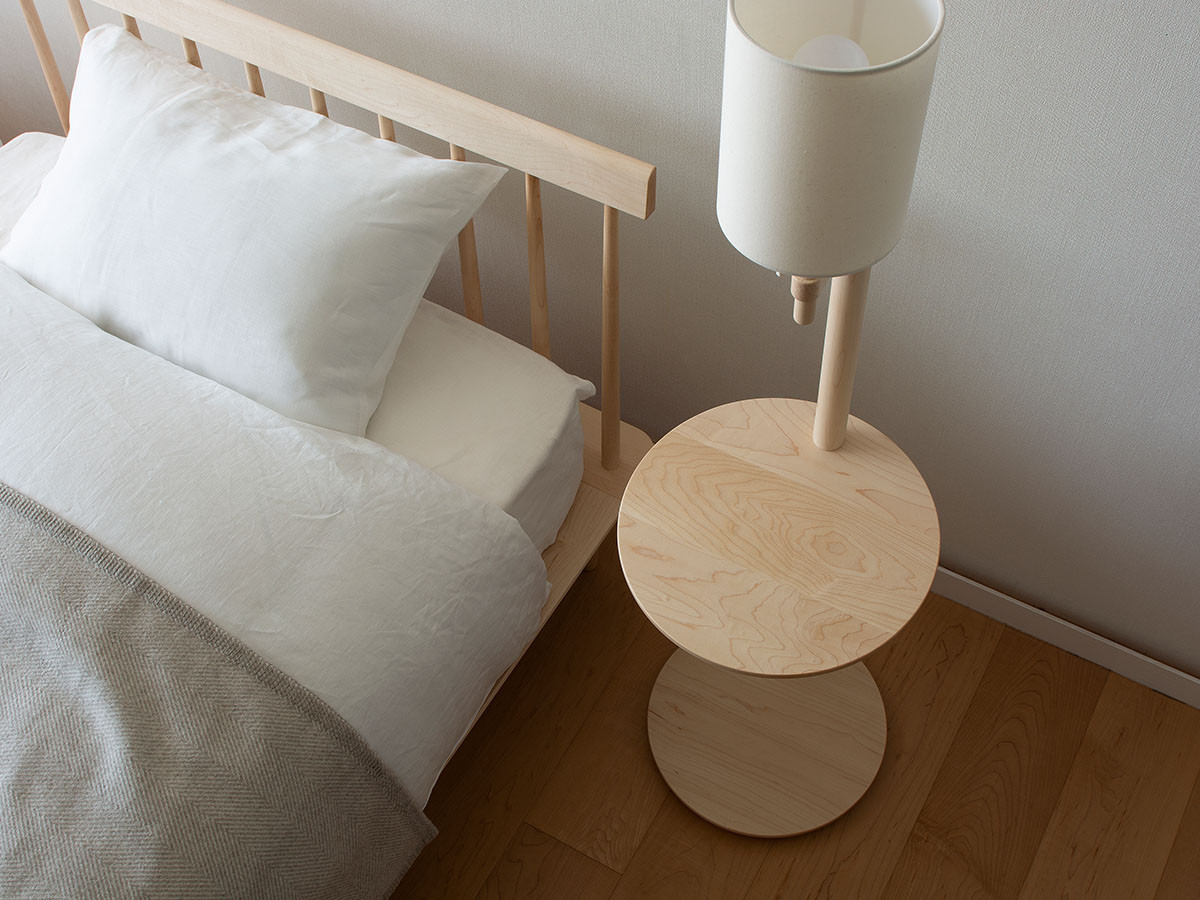 ARM LAMP TABLE 8