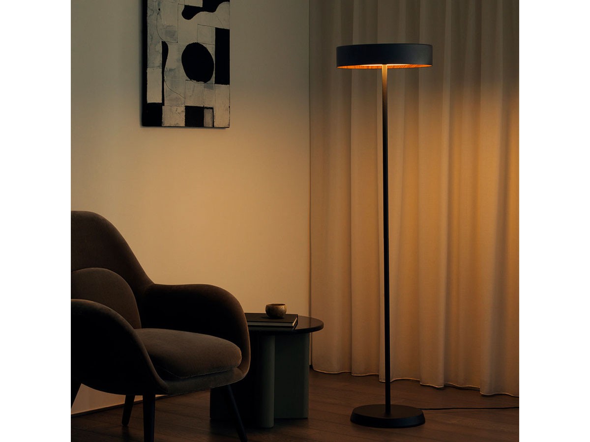 FLYMEe Noir LED Floor Lamp / フライミーノワール LED フロアランプ
