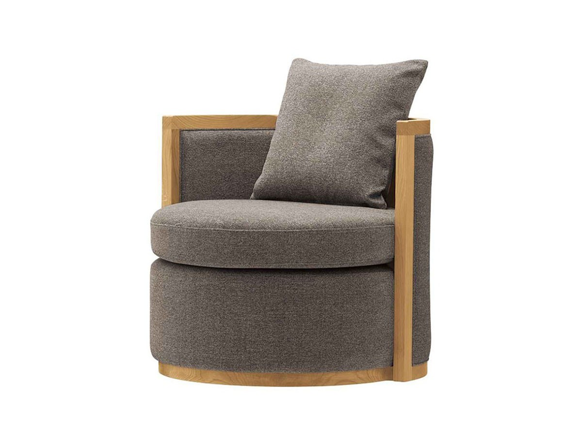 LOUNGE CHAIR