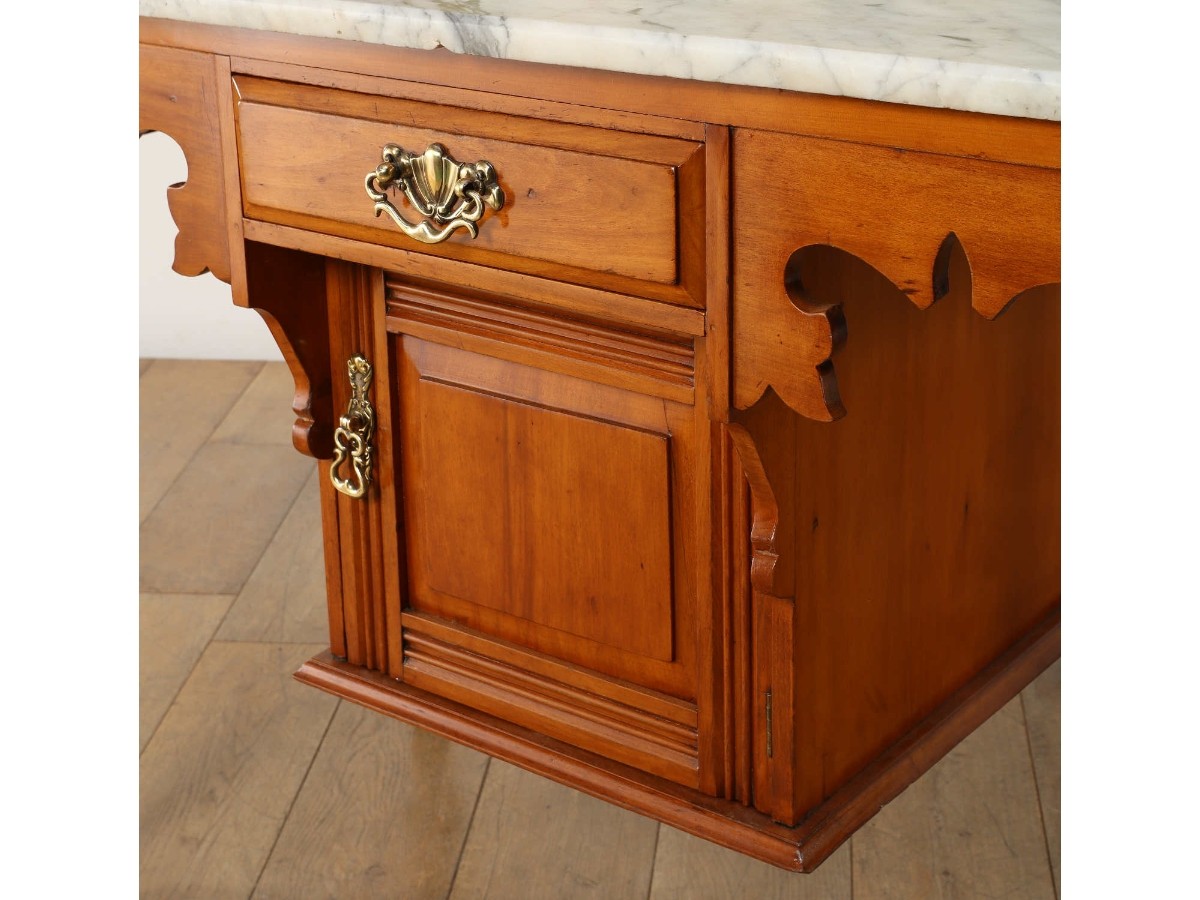 Lloyd's Antiques Real Antique
Wash Stand / ロイズ・アンティークス 英国アンティーク家具
ウォッシュスタンド （テーブル > コンソールテーブル） 14