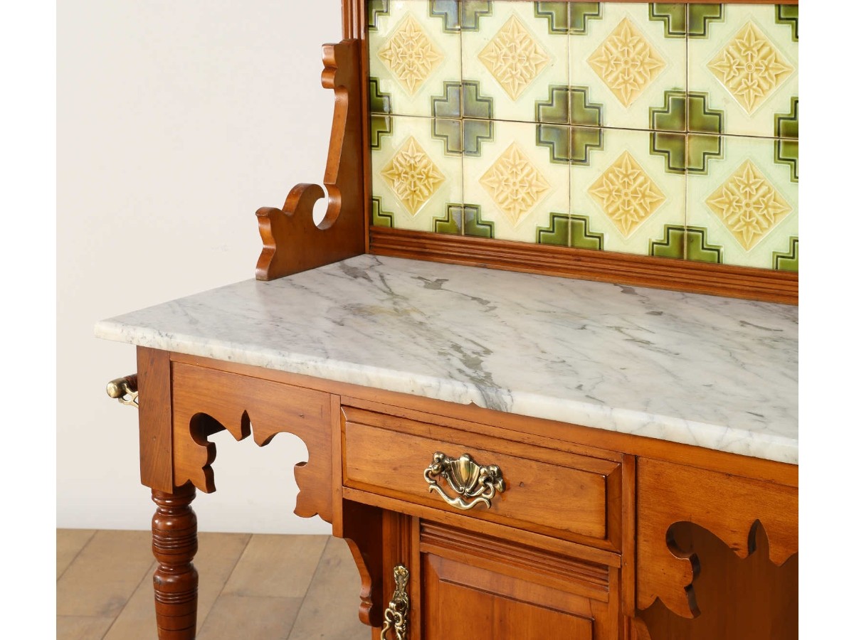 Lloyd's Antiques Real Antique
Wash Stand / ロイズ・アンティークス 英国アンティーク家具
ウォッシュスタンド （テーブル > コンソールテーブル） 7