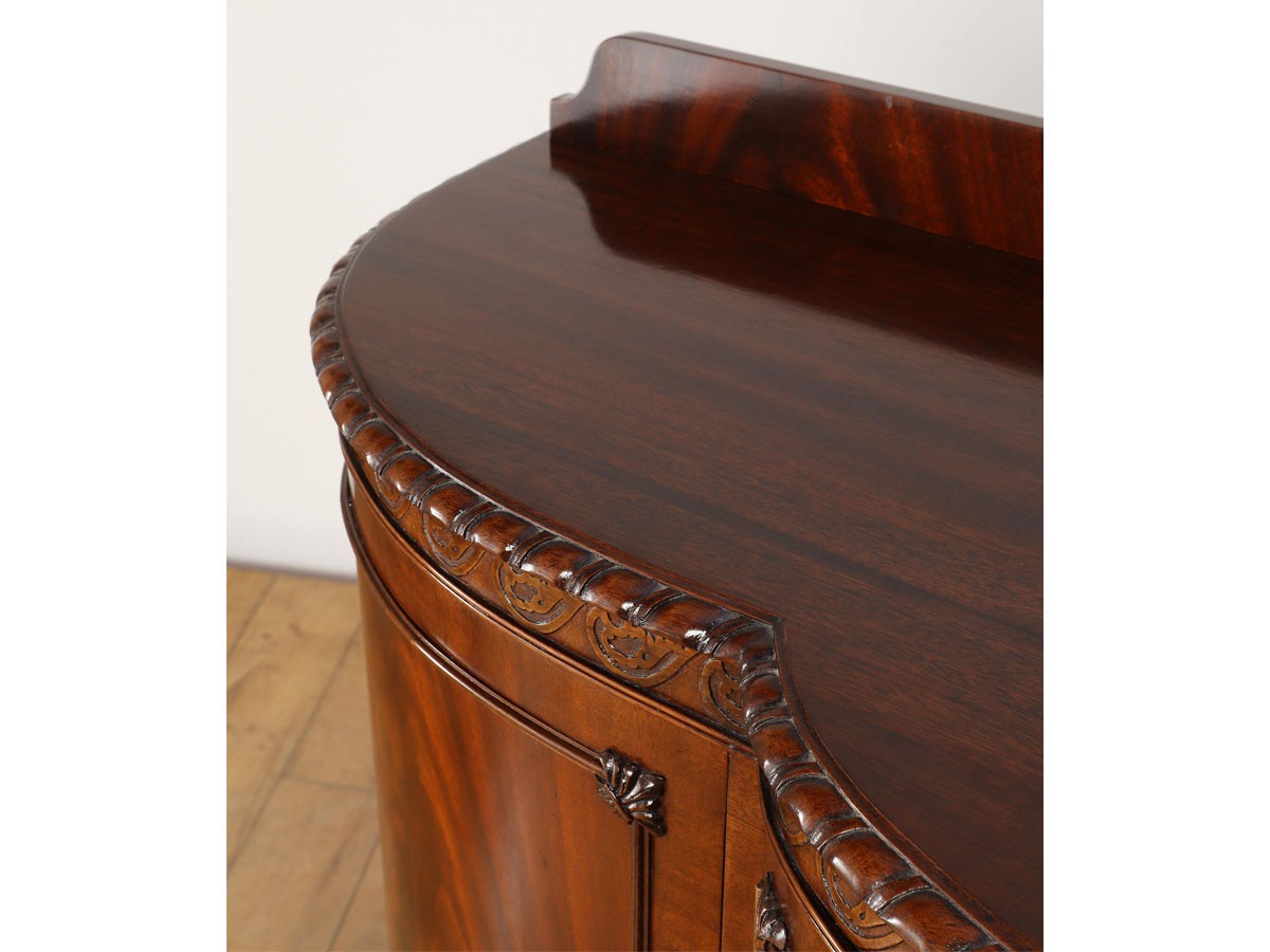 Lloyd's Antiques Real Antique
Bow Front Sideboard / ロイズ・アンティークス 英国アンティーク家具
ボウフロントサイドボード （収納家具 > サイドボード・リビングボード） 7