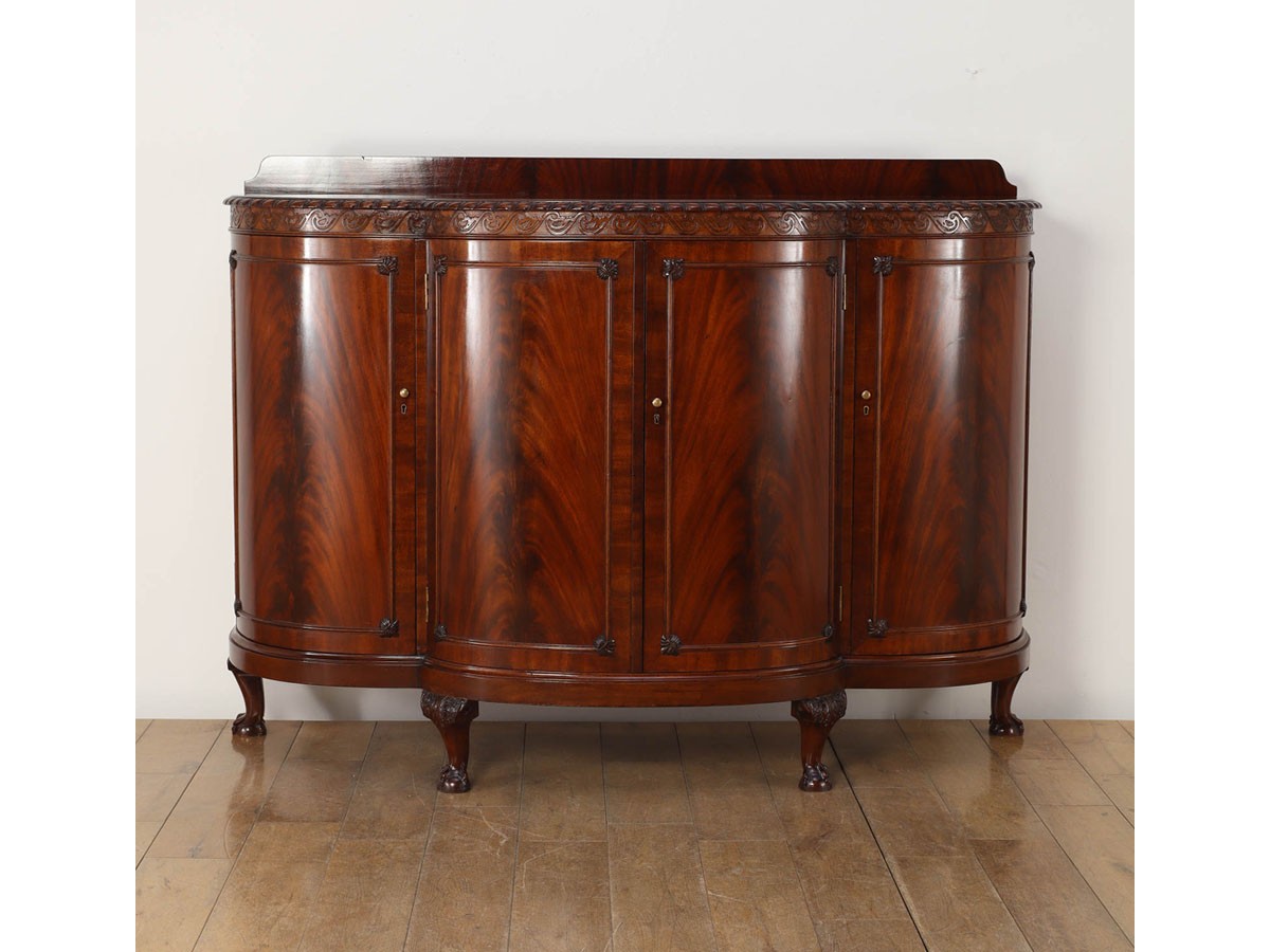 Lloyd's Antiques Real Antique
Bow Front Sideboard / ロイズ・アンティークス 英国アンティーク家具
ボウフロントサイドボード （収納家具 > サイドボード・リビングボード） 2