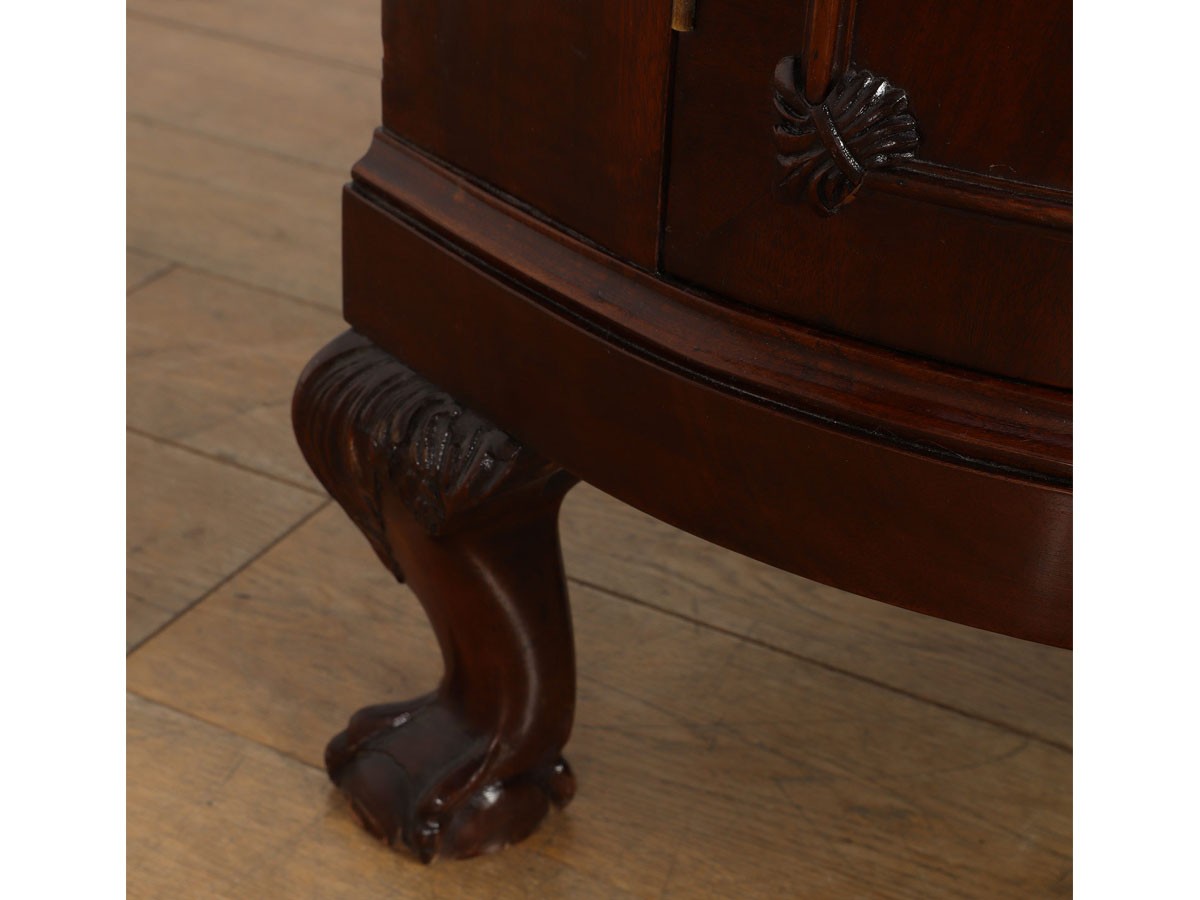 Lloyd's Antiques Real Antique
Bow Front Sideboard / ロイズ・アンティークス 英国アンティーク家具
ボウフロントサイドボード （収納家具 > サイドボード・リビングボード） 13