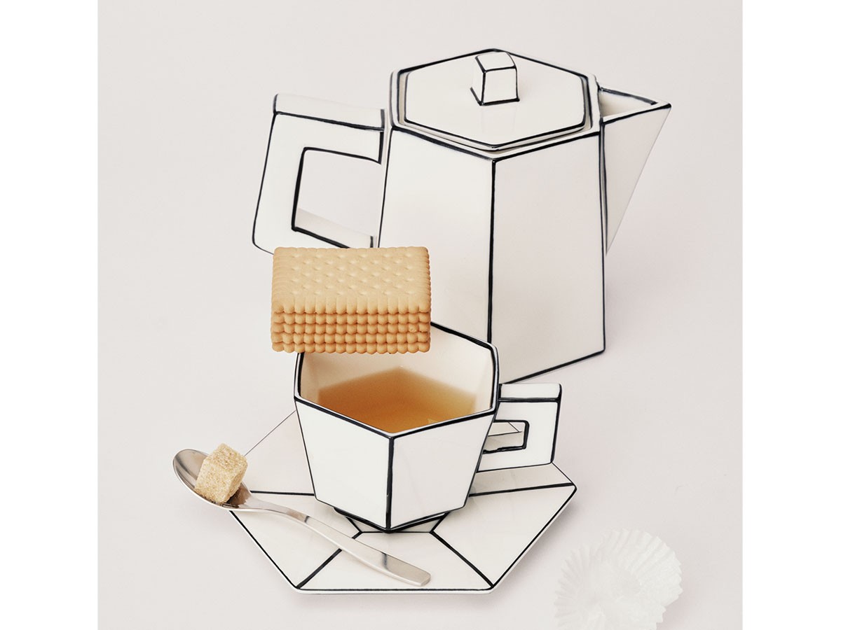 Carte Blanche by Annebet Philips
Cappuccino Cup & Saucer / カルト・ブランシュ バイ アンネベット・フィリップス
カプチーノ カップ & ソーサー 220ml （食器・テーブルウェア > コーヒーカップ・ティーカップ） 2
