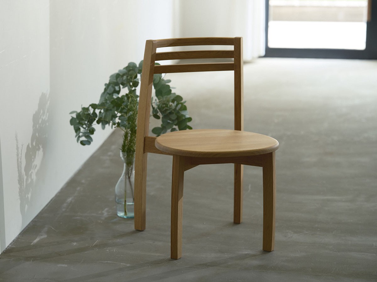 サントリー樽ものがたり SUNTORY × KARIMOKU
TARURU Dining Chair / さんとりーたるものがたり サントリー樽ものがたり by カリモク
タルル ダイニングチェア（板座） （チェア・椅子 > ダイニングチェア） 8