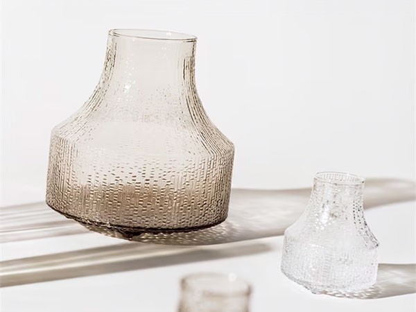 iittala Ultima Thule Vase / イッタラ ウルティマ ツーレ ベース 82 × 97（クリア） （花器・プランター・グリーン > 花瓶・フラワーベース） 3