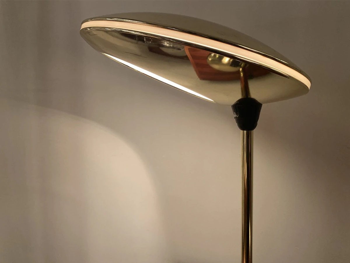 Lloyd's Antiques Real Antique
UFO Table Lamp / ロイズ・アンティークス イタリアアンティーク家具
UFO テーブルランプ （ライト・照明 > テーブルランプ） 4