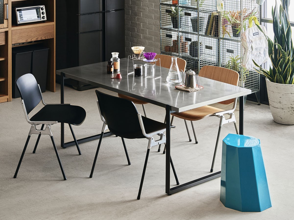 Knot antiques MATERIA DINING TABLE / ノットアンティークス マテリア ダイニングテーブル
ステンレス天板 + No.3脚（角脚） （テーブル > ダイニングテーブル） 15