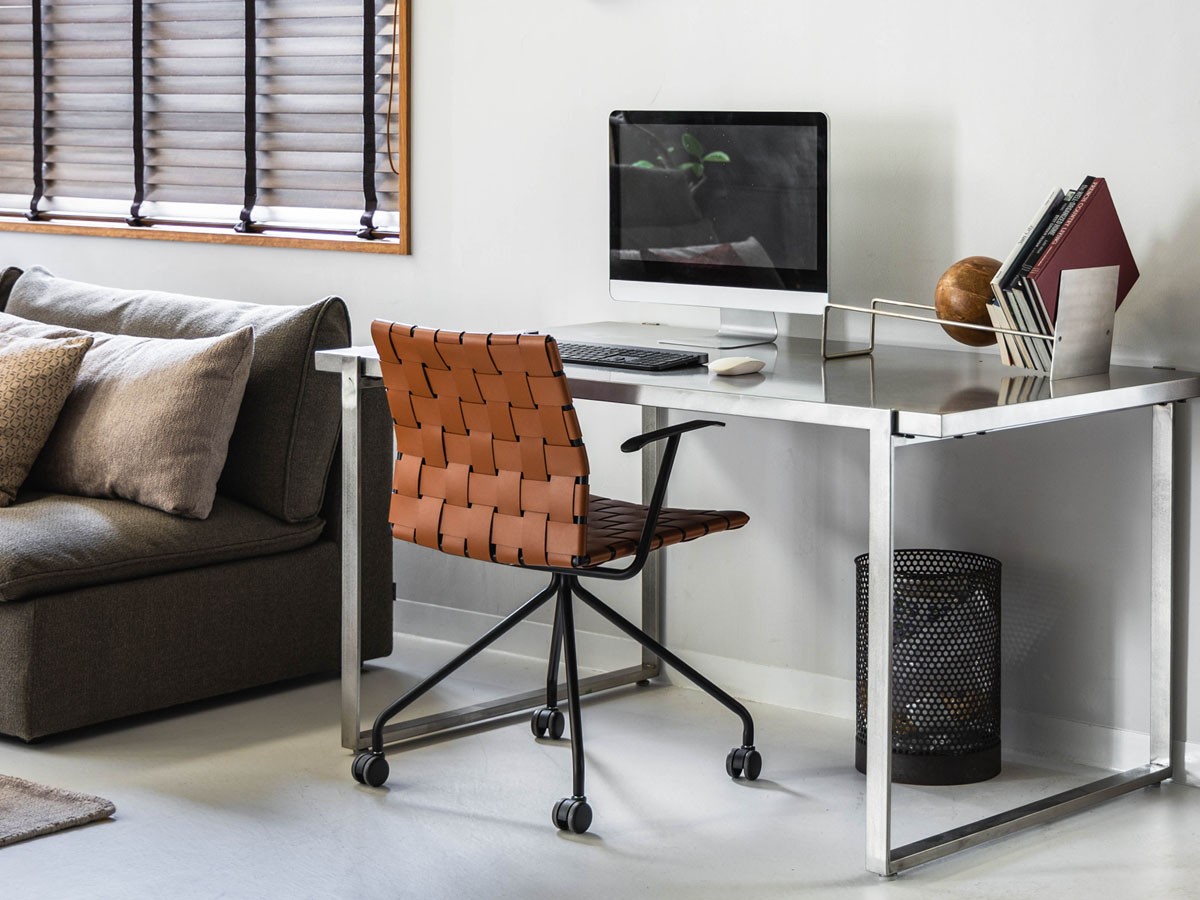 Knot antiques MATERIA DINING TABLE / ノットアンティークス マテリア ダイニングテーブル
ステンレス天板 + No.3脚（角脚） （テーブル > ダイニングテーブル） 16