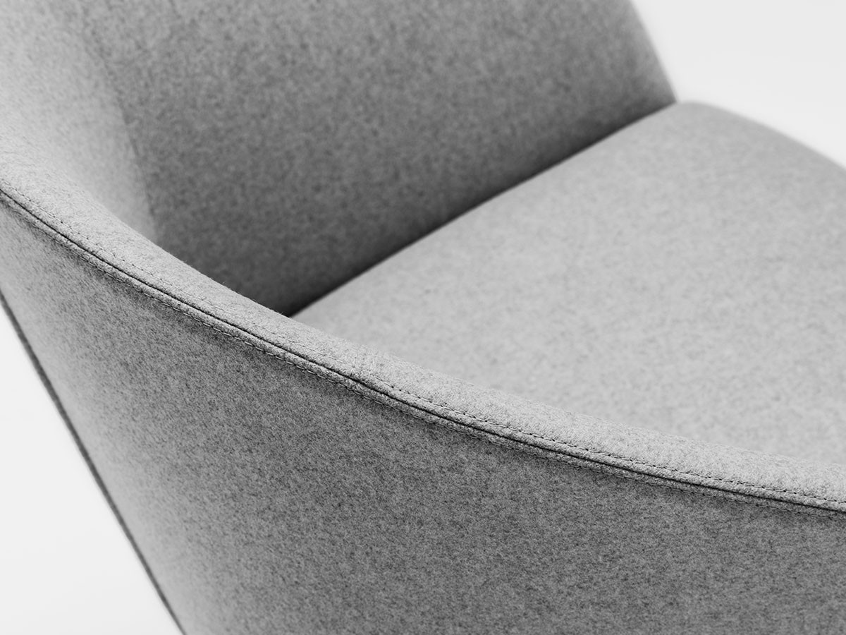 Andreu World Alya
Chair / アンドリュー・ワールド アリヤ SI1555
チェア キャスターベース アルミニウム製 （チェア・椅子 > オフィスチェア・デスクチェア） 7